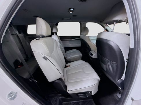 Used 2023 Hyundai Palisade SEL FWD image 27