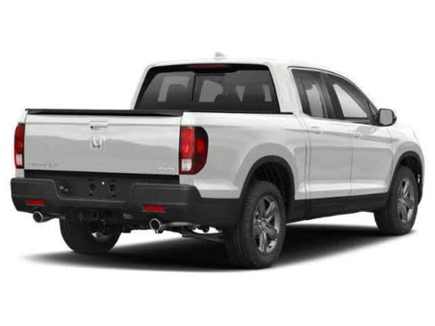 Used 2022 Honda Ridgeline RTL image 2