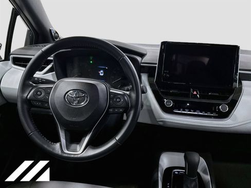 Used 2023 Toyota Corolla SE w/ SE Premium Package FWD image 24