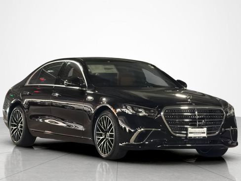 New 2027 Mercedes-Benz S 580 4MATIC Sedan image 7