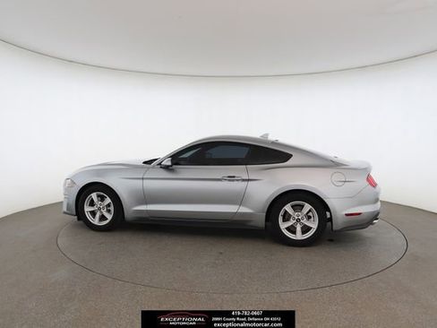Used 2021 Ford Mustang Coupe image 8