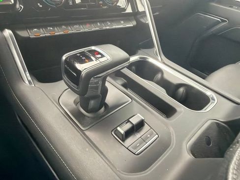 Used 2024 GMC Sierra 1500 Denali w/ Technology Package AWD/4WD image 65