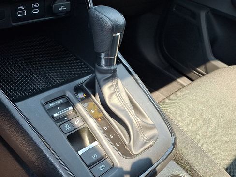 Used 2023 Honda CR-V EX image 15