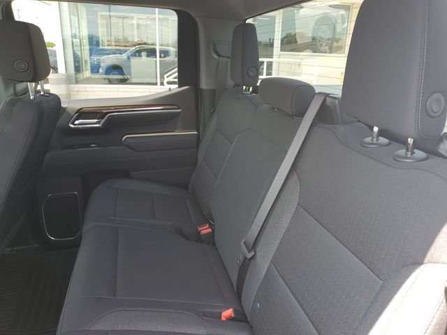 Certified 2025 Chevrolet Silverado 1500 LT AWD/4WD image 23