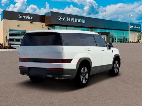 New 2026 Hyundai Santa Fe SE image 7