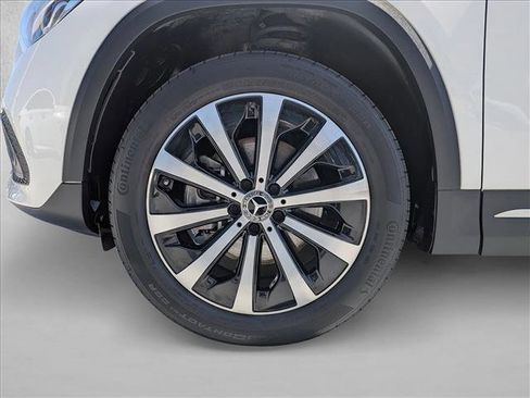 Certified 2022 Mercedes-Benz GLA 250 image 23