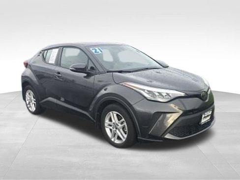 Used 2021 Toyota C-HR LE FWD image 2