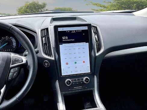 Certified 2024 Ford Edge SEL w/ Convenience Package AWD/4WD image 6