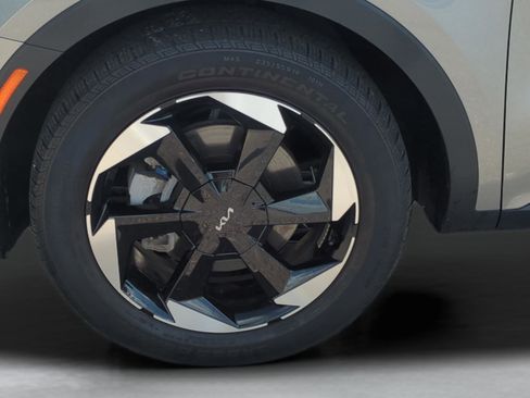 Certified 2025 Kia Sorento SX Prestige image 10