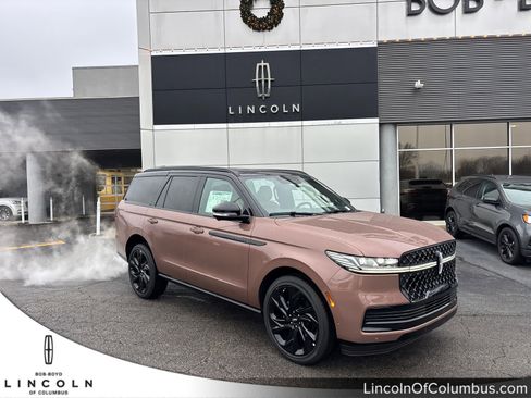 New 2025 Lincoln Navigator Black Label image 1