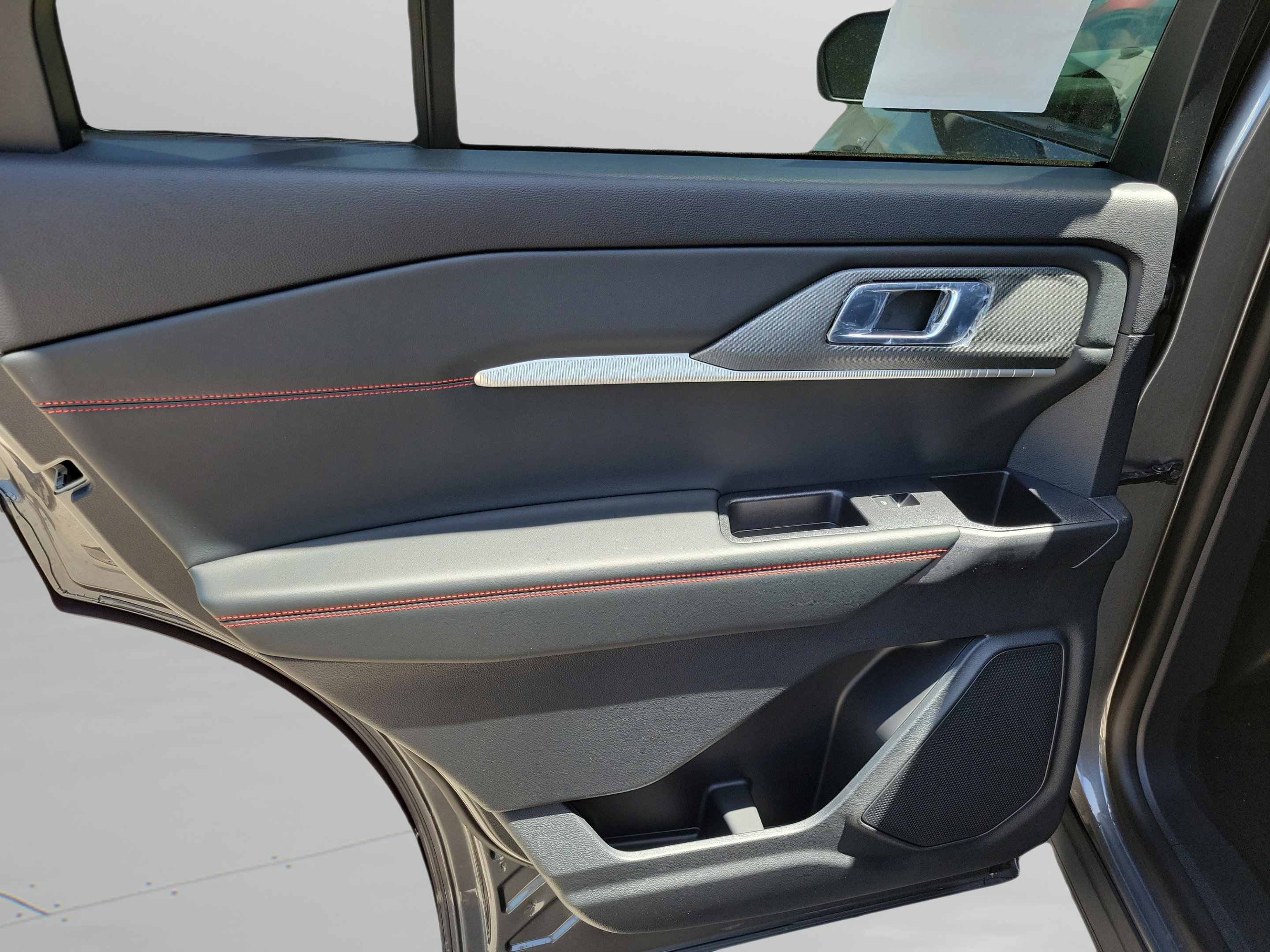 New 2026 Ford Explorer ST-Line RWD image 25