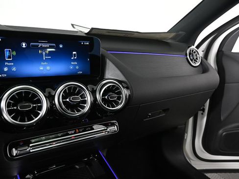 Certified 2026 Mercedes-Benz GLA 250 image 13