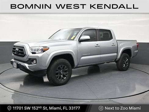 Used 2023 Toyota Tacoma SR5 RWD image 1