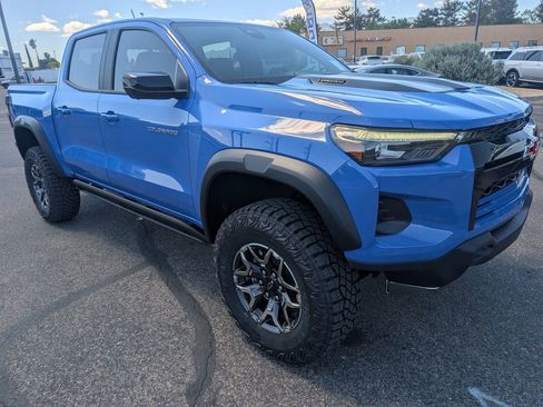 New 2026 Chevrolet Colorado ZR2 w/ Technology Package AWD/4WD image 7
