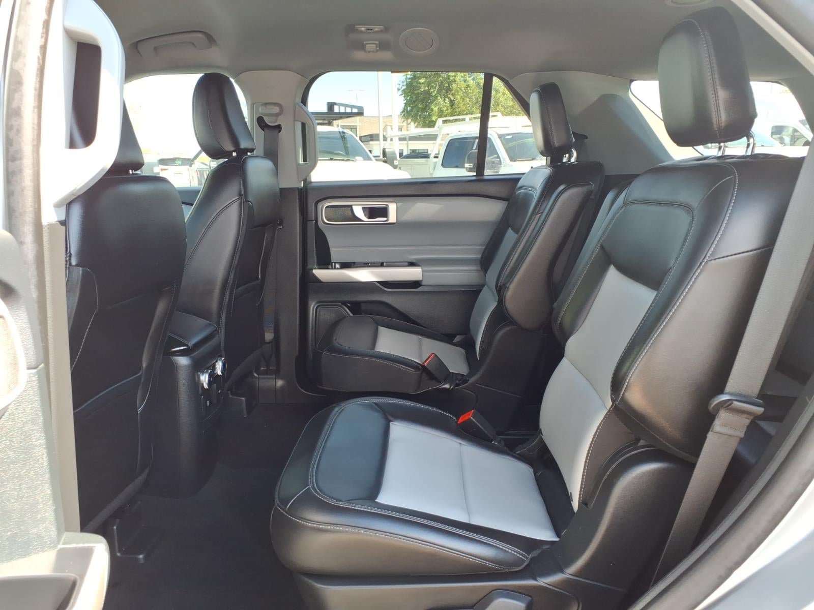 Certified 2024 Ford Explorer XLT w/ Equipment Group 202A RWD image 18