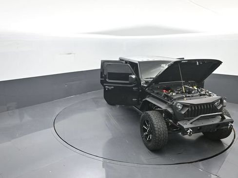 Used 2021 Jeep Gladiator Sport AWD/4WD image 43
