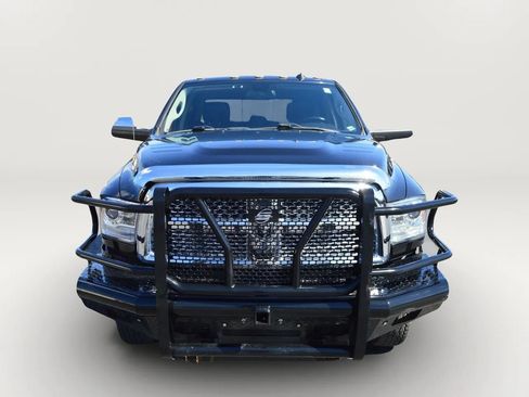 Used 2018 RAM 3500 Laramie w/ Convenience Group AWD/4WD image 2