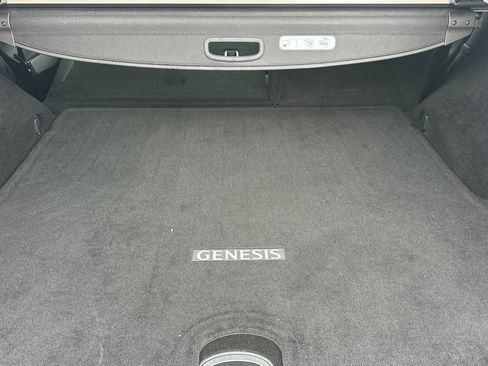 Used 2023 Genesis GV70 2.5T w/ Sport Prestige Package image 15