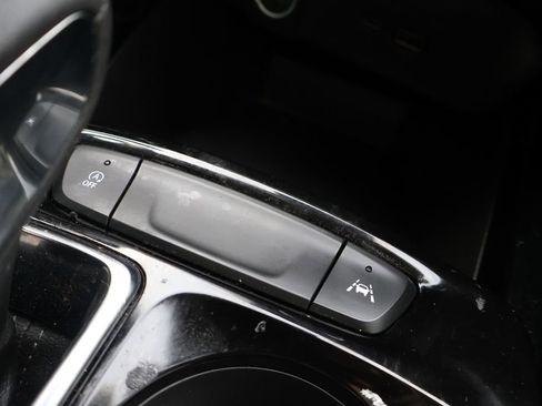 Certified 2024 Chevrolet Trax LT image 24