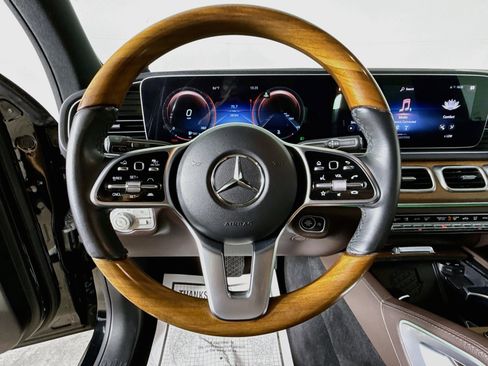 Used 2023 Mercedes-Benz GLE 350 image 11