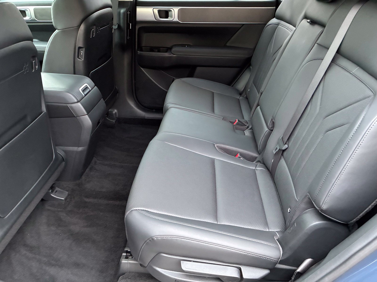 Certified 2026 Hyundai Santa Fe SEL FWD image 15