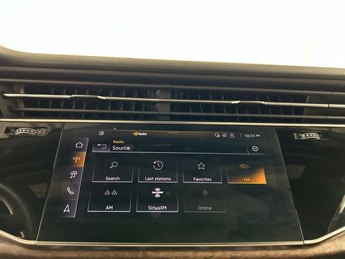 Used 2025 Audi Q7 2.0T Premium Plus w/ Premium Plus Package AWD/4WD image 12