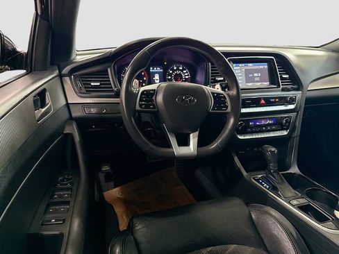 Used 2019 Hyundai Sonata Sport image 23