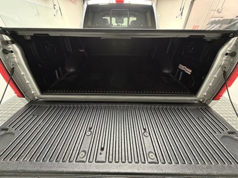 Used 2017 Ford F150 XLT w/ Equipment Group 302A Luxury image 17