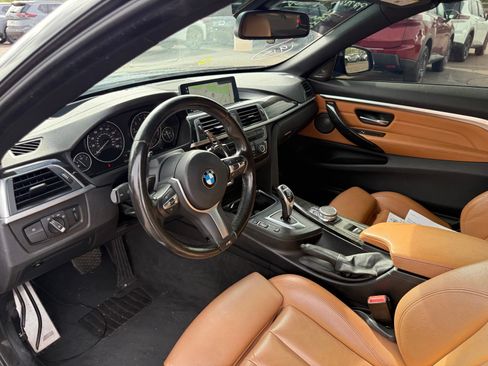 Used 2019 BMW 430i Convertible w/ M Sport Package RWD image 11