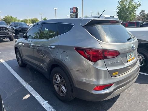 Used 2018 Hyundai Santa Fe Sport image 3