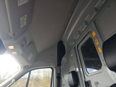 Used 2023 Ford Transit 250 148 High Roof Extended w/ Load Area Protection Package RWD image 13