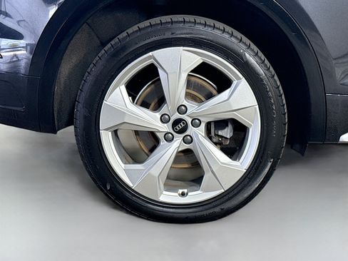 Used 2021 Audi Q5 2.0T Premium Plus w/ Premium Plus Package AWD/4WD image 33