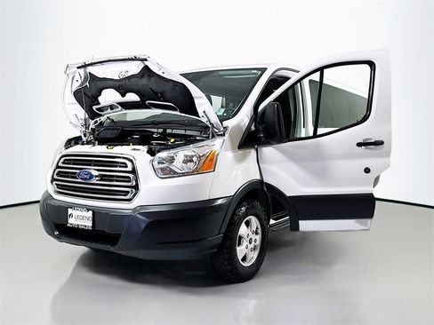 Used 2018 Ford Transit 350 XLT image 19