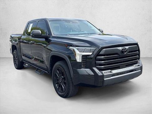 Used 2023 Toyota Tundra SR5 w/ SR5 Convenience Package AWD/4WD image 3