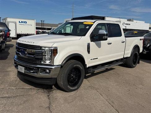 Certified 2019 Ford F250 Lariat w/ Lariat Ultimate Package image 4