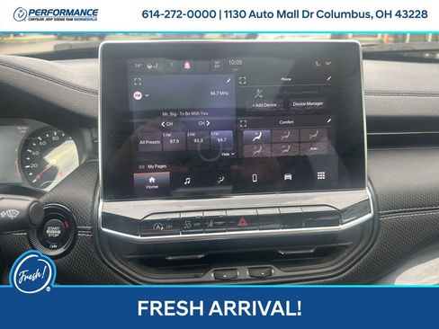 Used 2023 Jeep Compass Altitude w/ Sun and Sound Group image 19