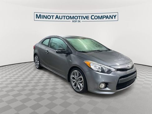 Used 2016 Kia Forte Koup SX image 2