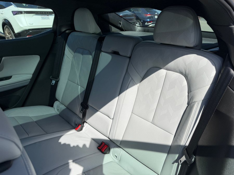 Used 2024 Polestar Polestar 2 RWD image 41