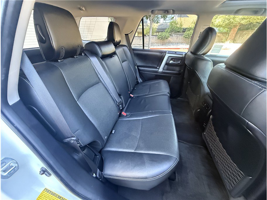 Used 2016 Toyota 4Runner Limited AWD/4WD image 14