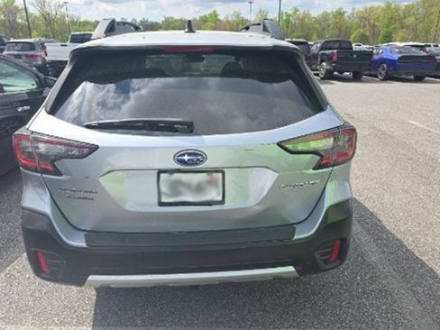 Used 2020 Subaru Outback Limited AWD/4WD image 4