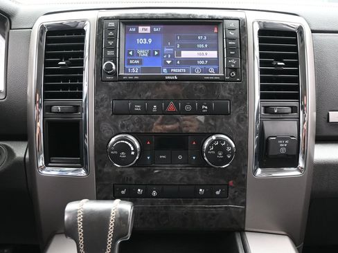 Used 2012 RAM 1500 Limited RWD image 17