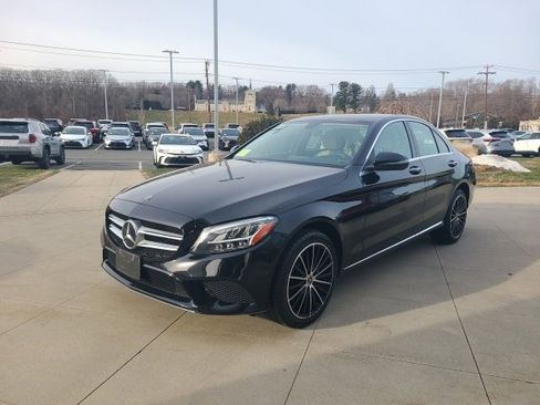 Used 2021 Mercedes-Benz C 300 4MATIC Sedan image 3