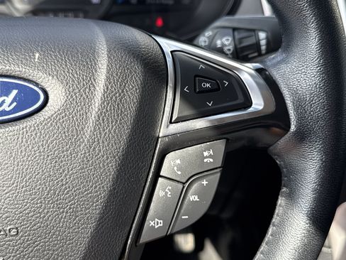Certified 2024 Ford Edge SEL AWD/4WD image 18