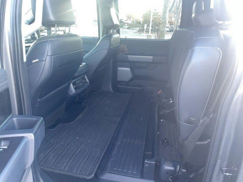 Used 2024 Ford F250 Lariat w/ Lariat Ultimate Package image 7
