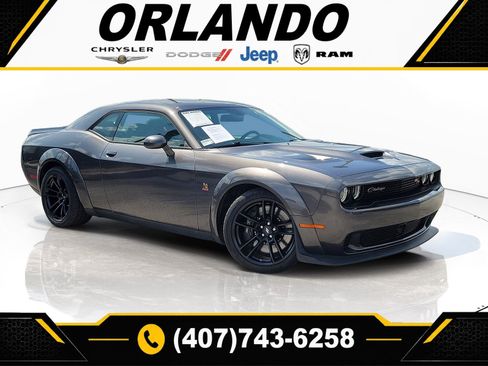 Used 2021 Dodge Challenger R/T Scat Pack RWD image 1