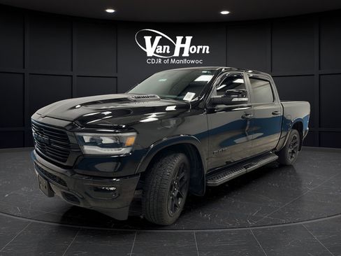 Used 2022 RAM 1500 Laramie AWD/4WD image 3