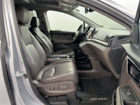 Used 2022 Honda Odyssey Touring image 36