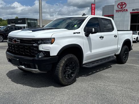 Used 2024 Chevrolet Silverado 1500 ZR2 AWD/4WD image 7