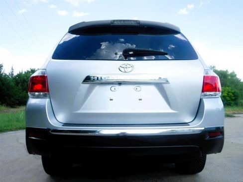 Used 2013 Toyota Highlander Limited FWD image 15