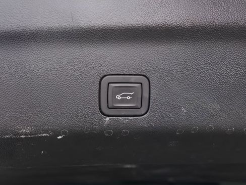 Used 2025 Chevrolet Tahoe RST w/ Comfort Package AWD/4WD image 44